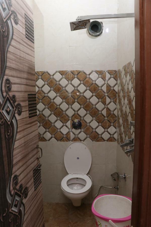 Punjabi Niwas Hotel Amritsar Bagian luar foto