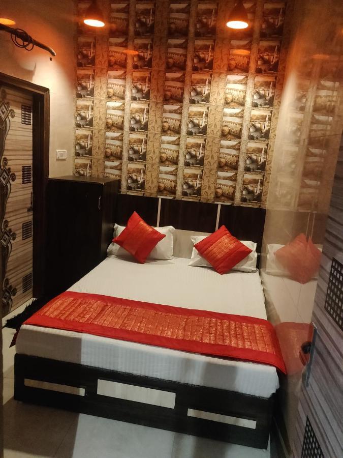 Punjabi Niwas Hotel Amritsar Bagian luar foto